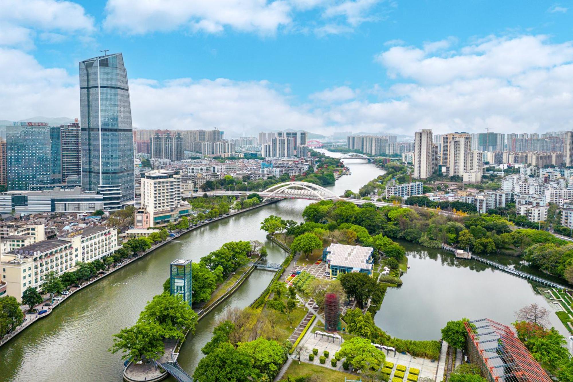 Sheraton Zhongshan Hotel Εξωτερικό φωτογραφία